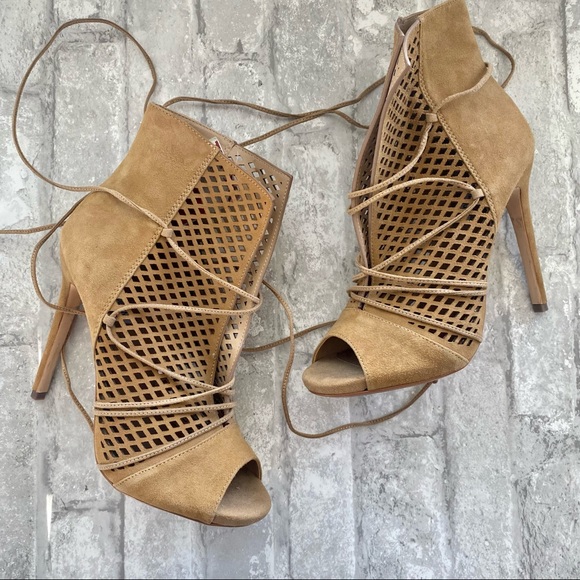 STEVE MADDEN Cognac Tan Brown Heeled Booties with laces MADDYE - Picture 7 of 9